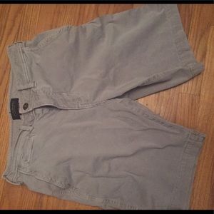 American Eagle gray shorts